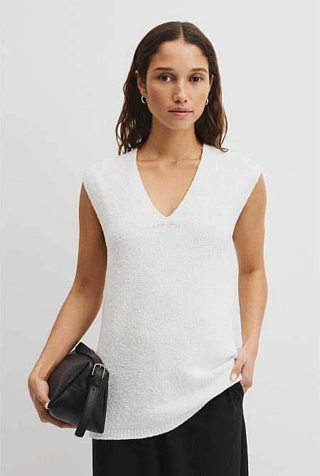 Compact Boucle Vest