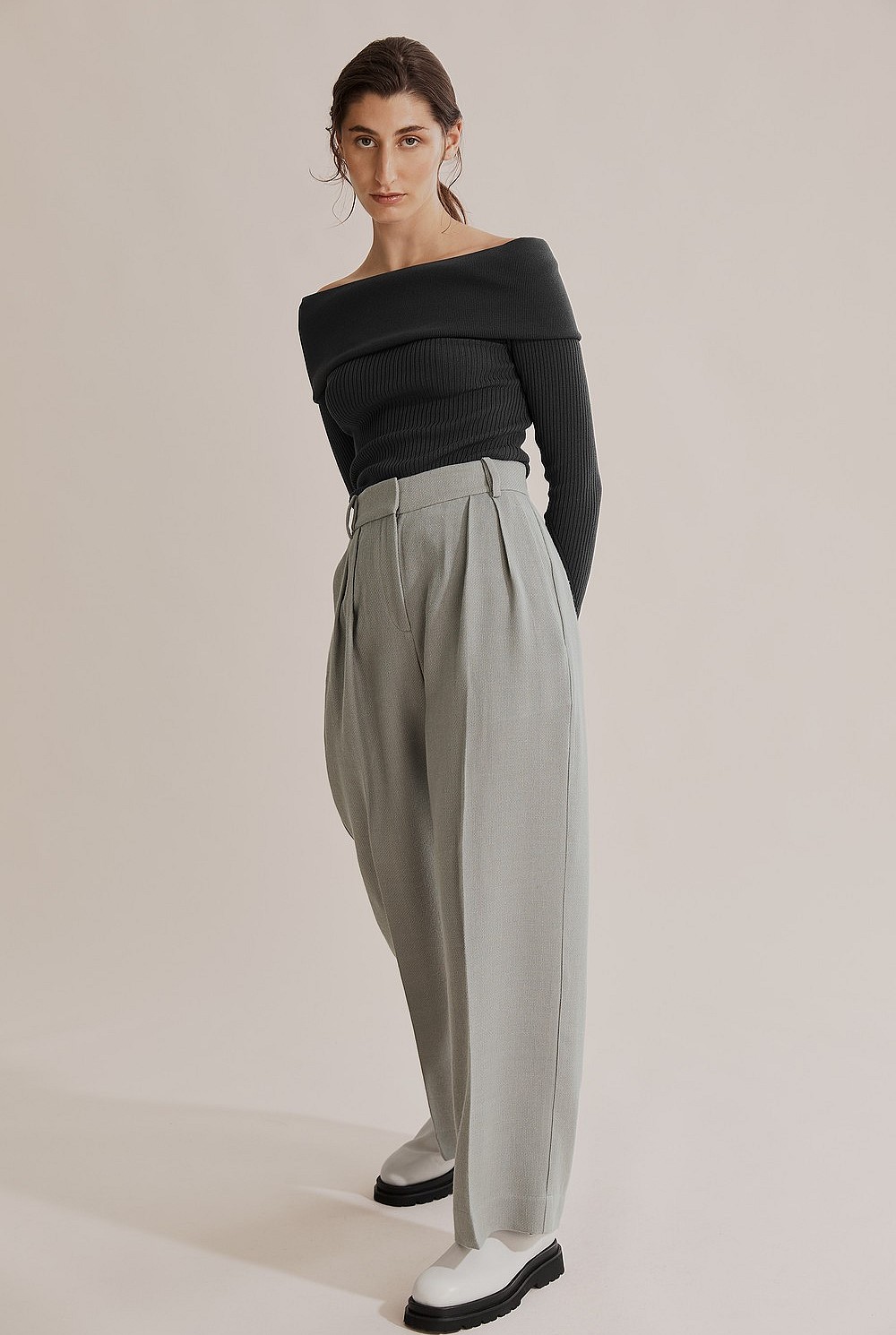 Wool Wide Leg Pant