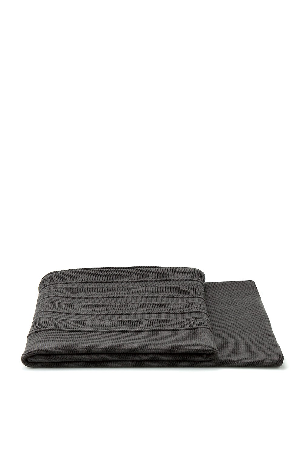 Lais Throw