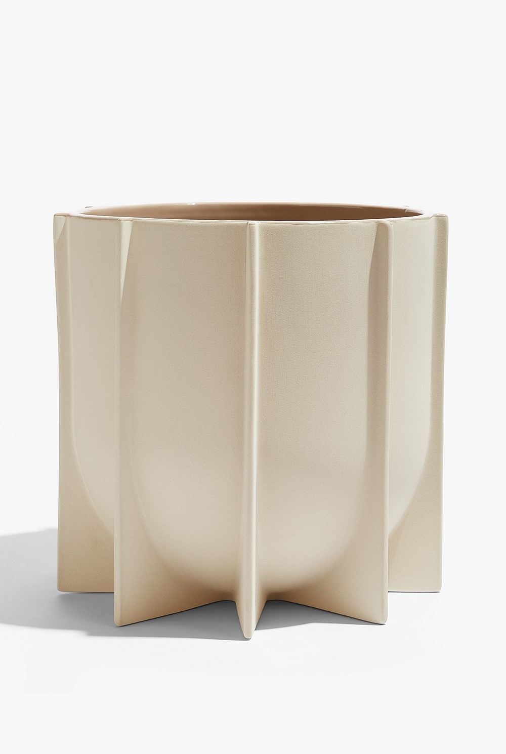 Abee Large Planter