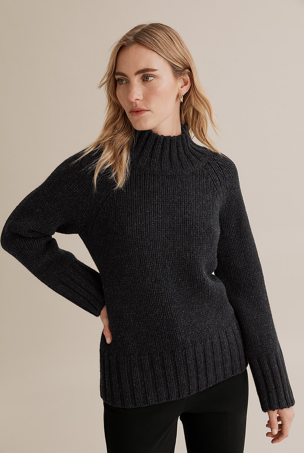 High Neck Pullover