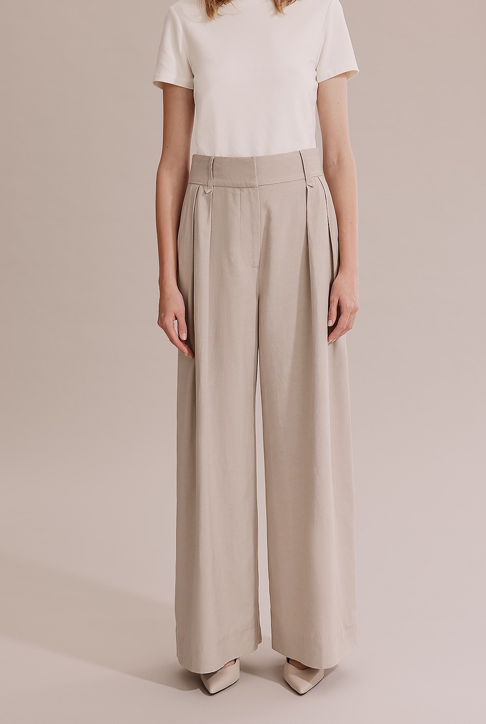 Pleat Detail Pant