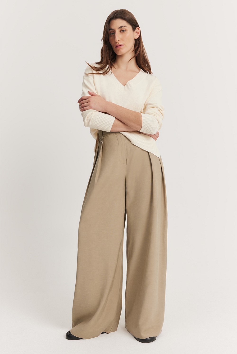 Cotton Linen V-neck Knit