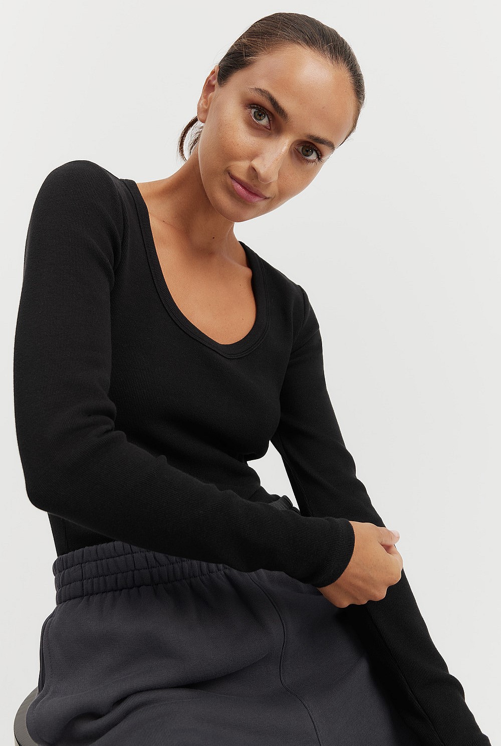 Fitted Rib Scoop Long Sleeve Top