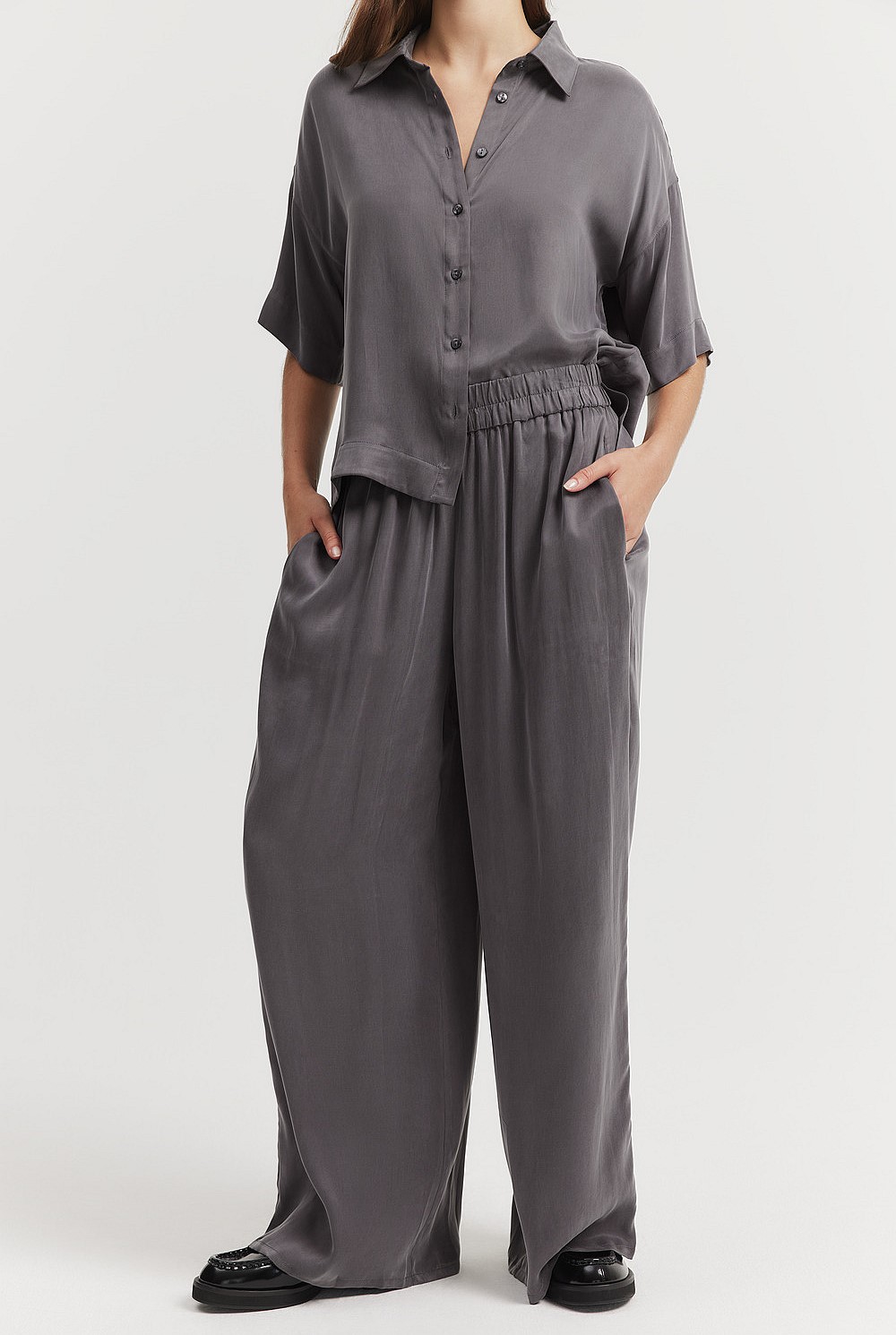 Pull-on Cupro Pant