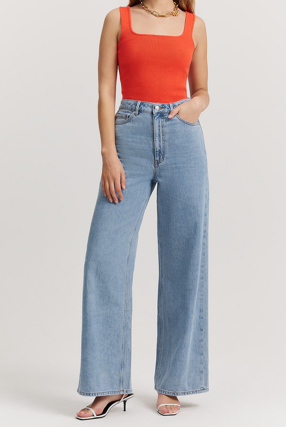 Cotton Blend High Rise Relaxed Leg Jean