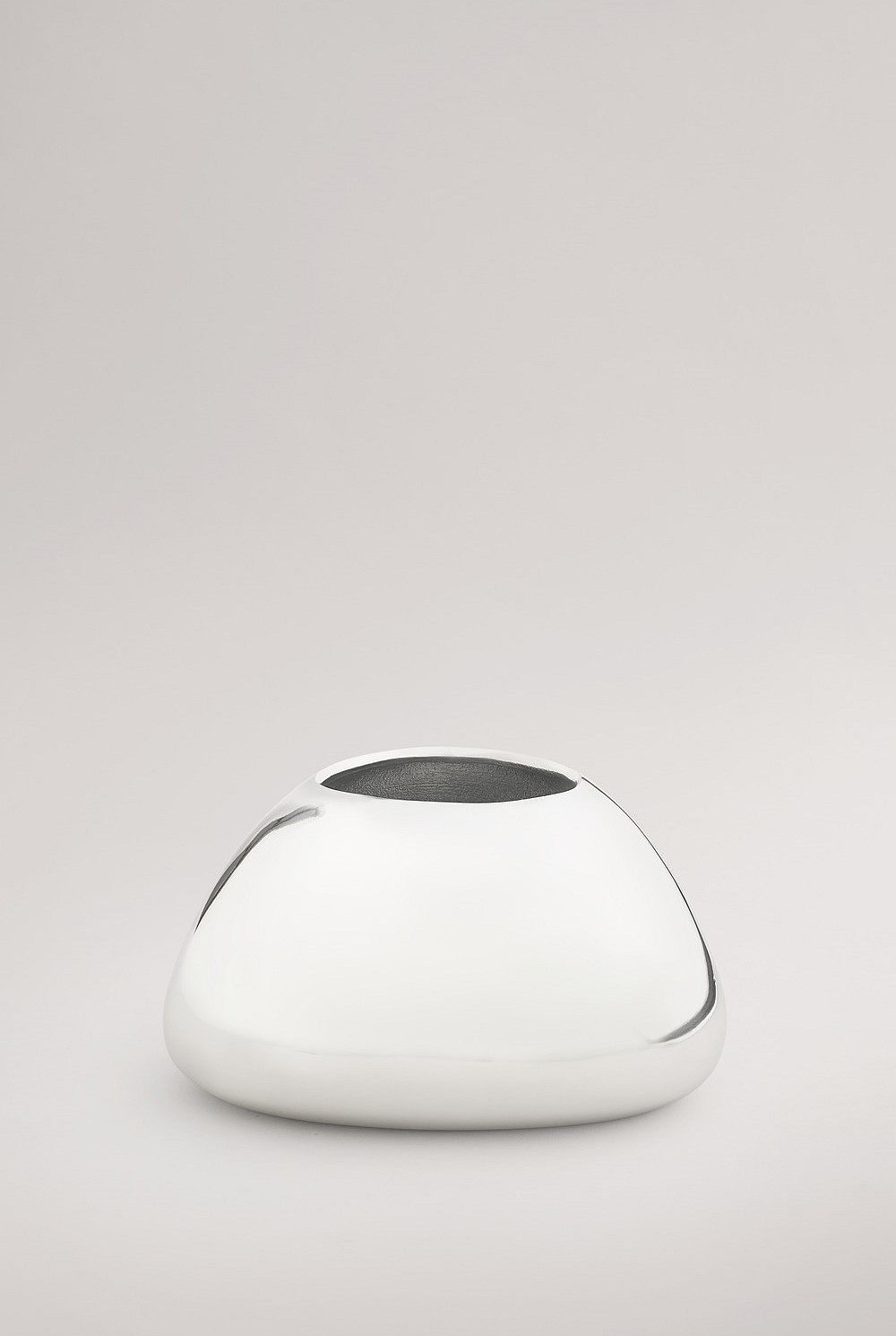 Kari Small Vase