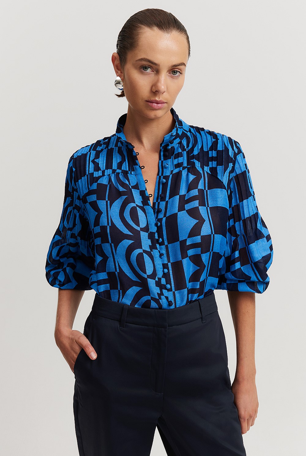 Print Pintuck Detail Blouse