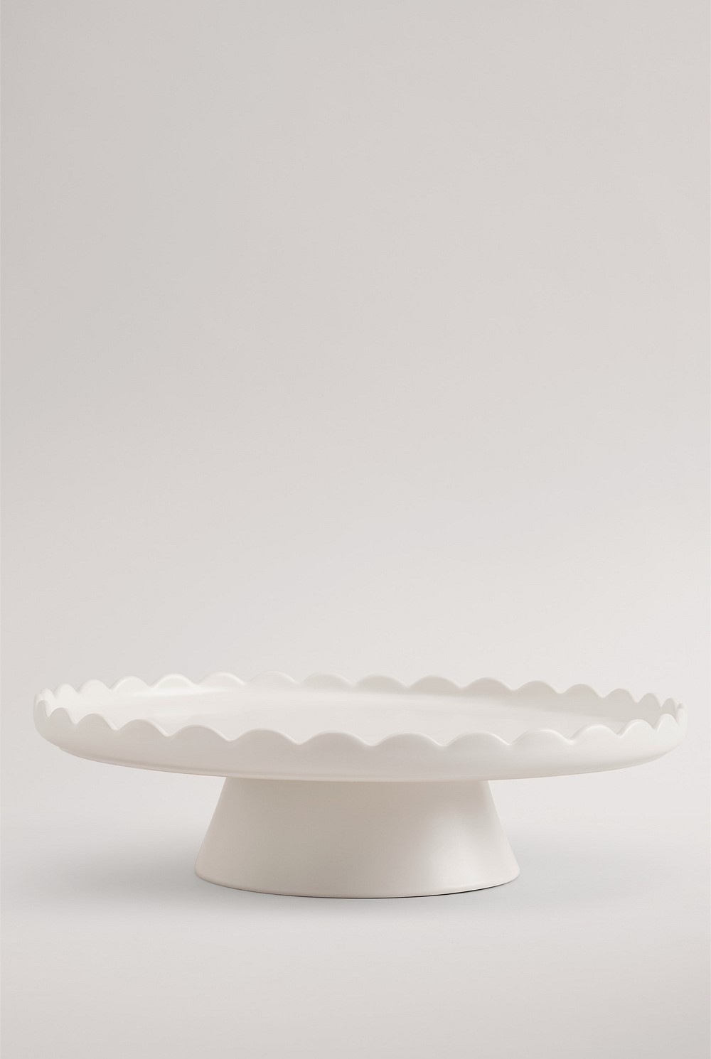 Poppy Cake Stand