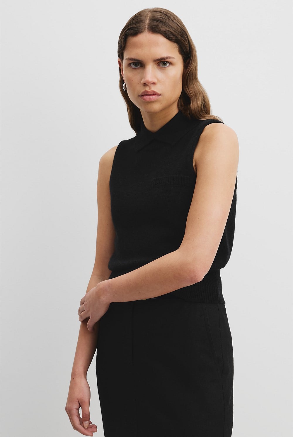 Cashmere Blend Collared Sleeveless Knit