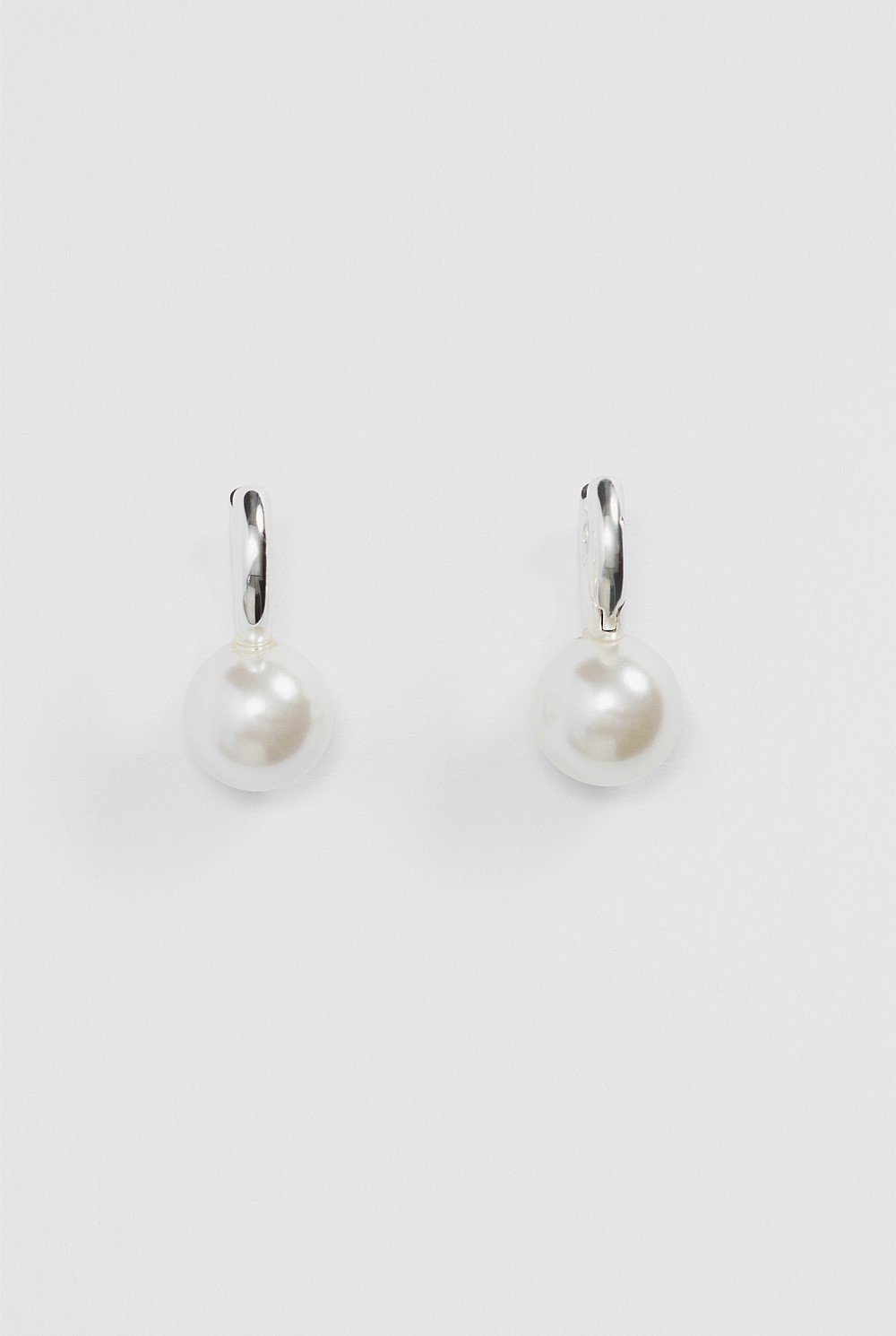 Sleeper Pearl Drop Earring