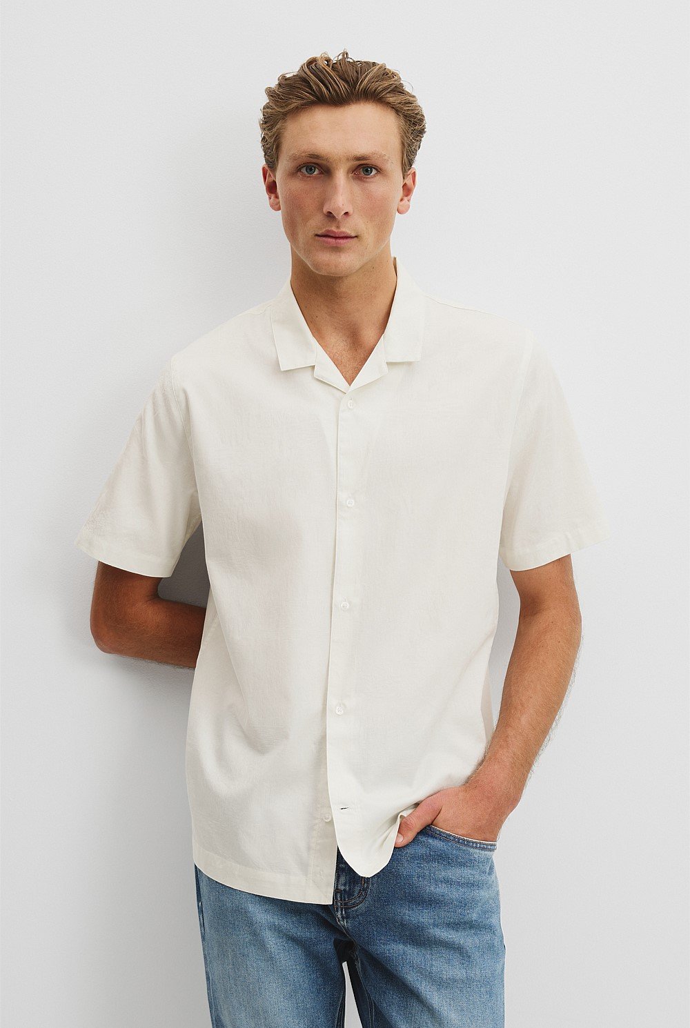 Short Sleeve Revere Jacquard Shirt