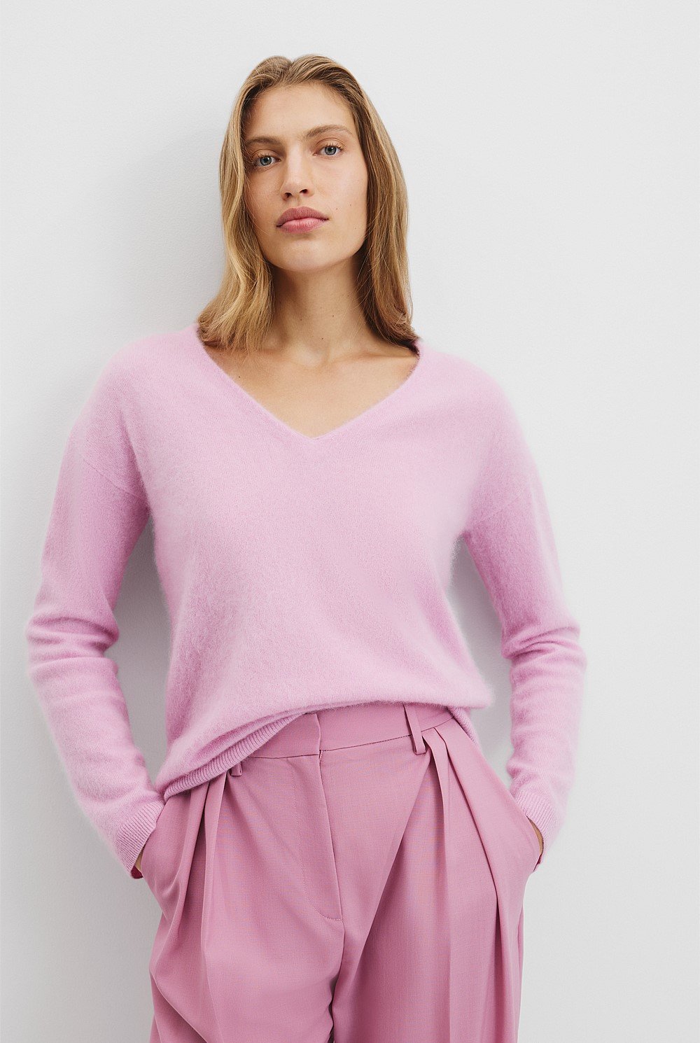 Cashmere V-Neck Knit