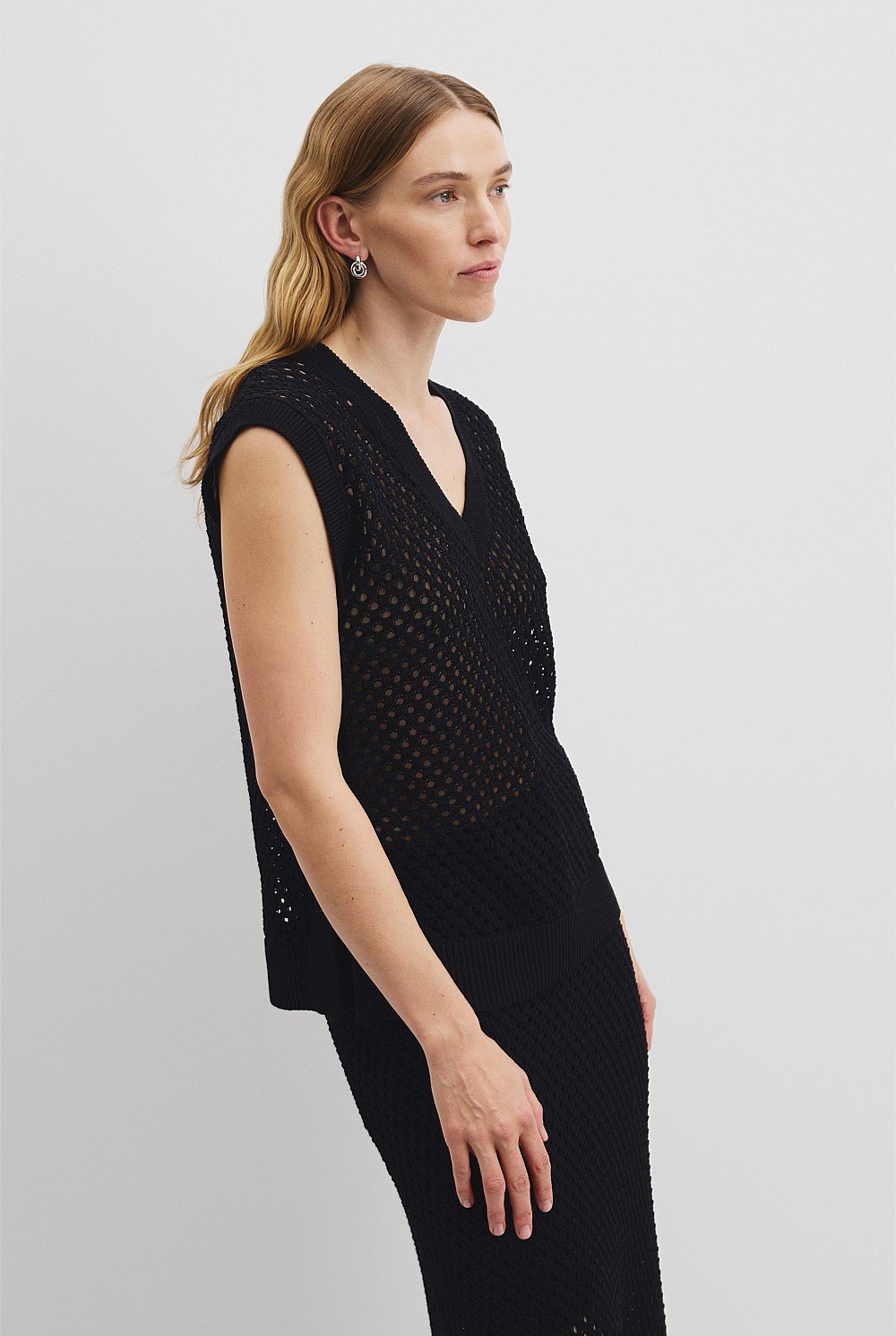 Organically Grown Cotton Linen Open Mesh Knit T-Shirt