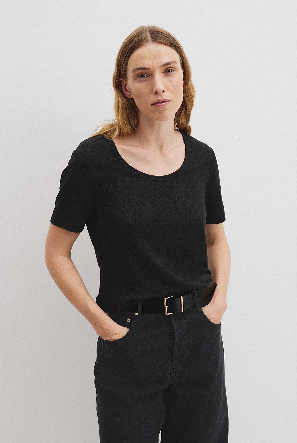 Organically Grown Linen Linen Scoop Neck T-Shirt