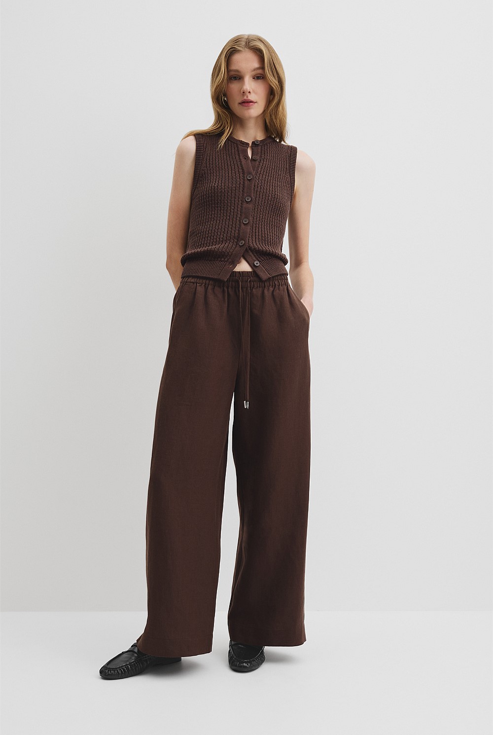 Organically Grown Linen Pull-On Pant