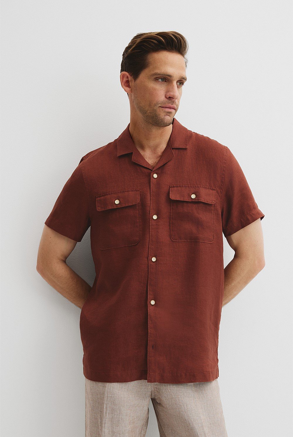 Double Pocket Textured Linen Short Sleeve Shirt