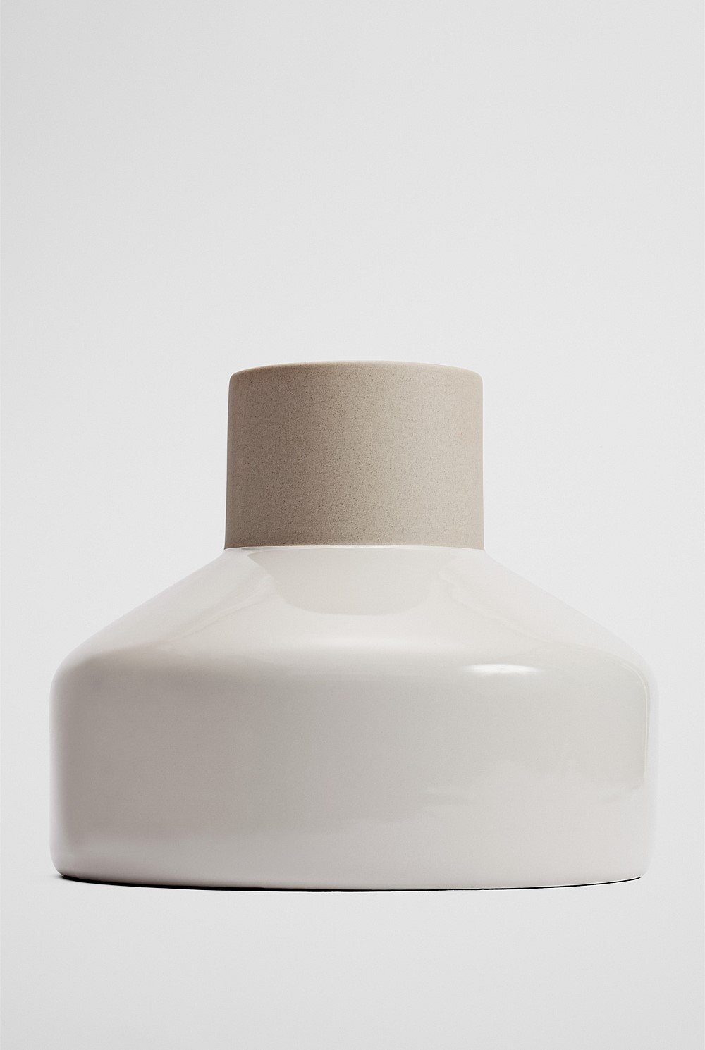 Darce Wide Stoneware Vase