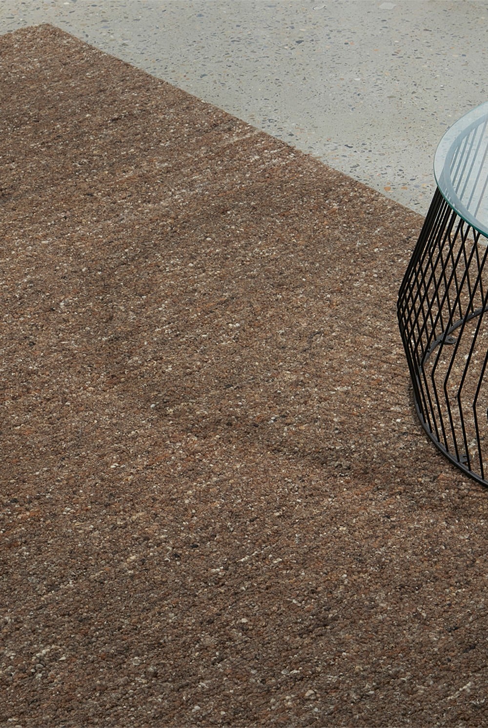 Embrace  Brown Rug 400x300cm