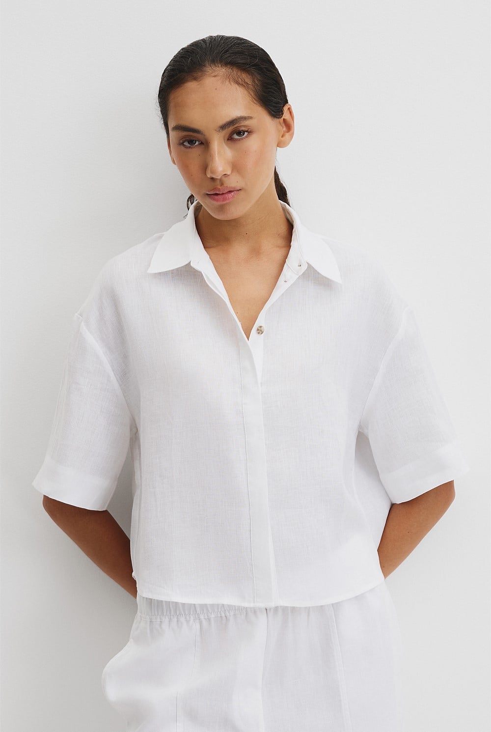 Organically Grown Linen Boxy Fit Shirt