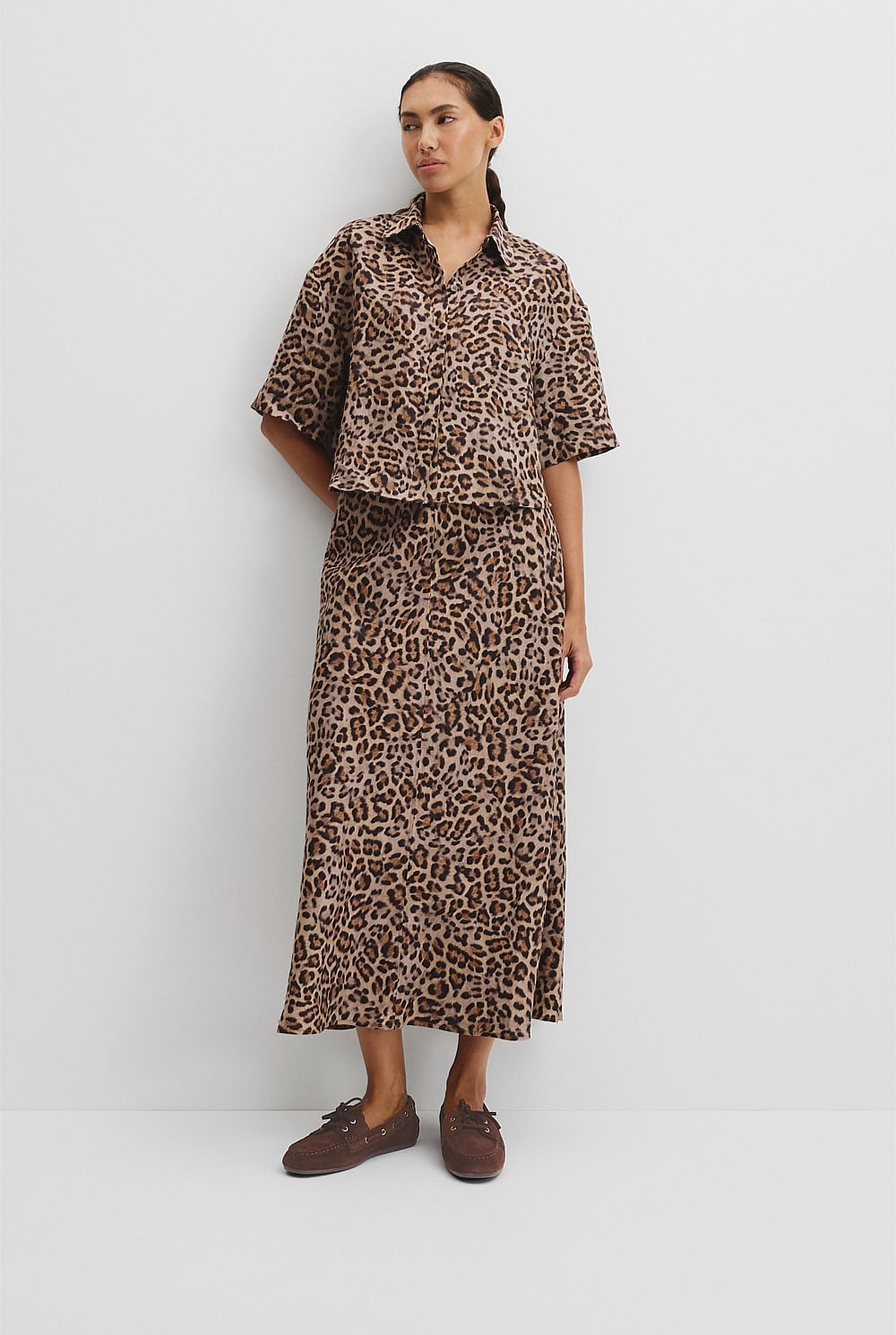 Organically Grown Linen Print Pull On Midi Skirt