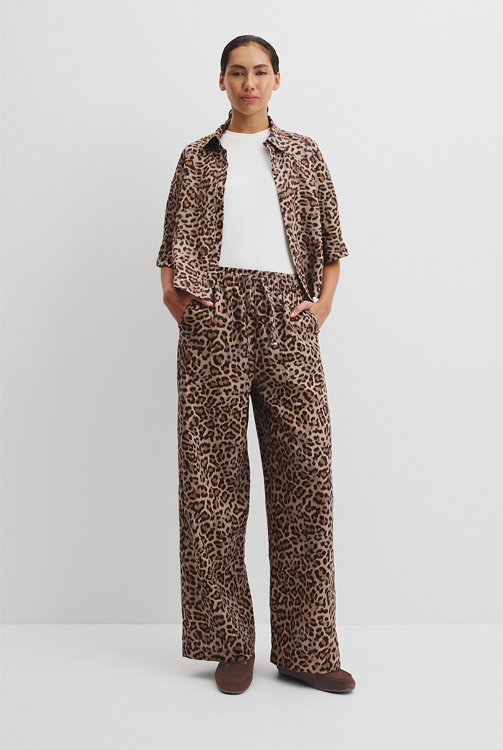 Organically Grown Linen Print Tie Detail Linen Pintuck Pant