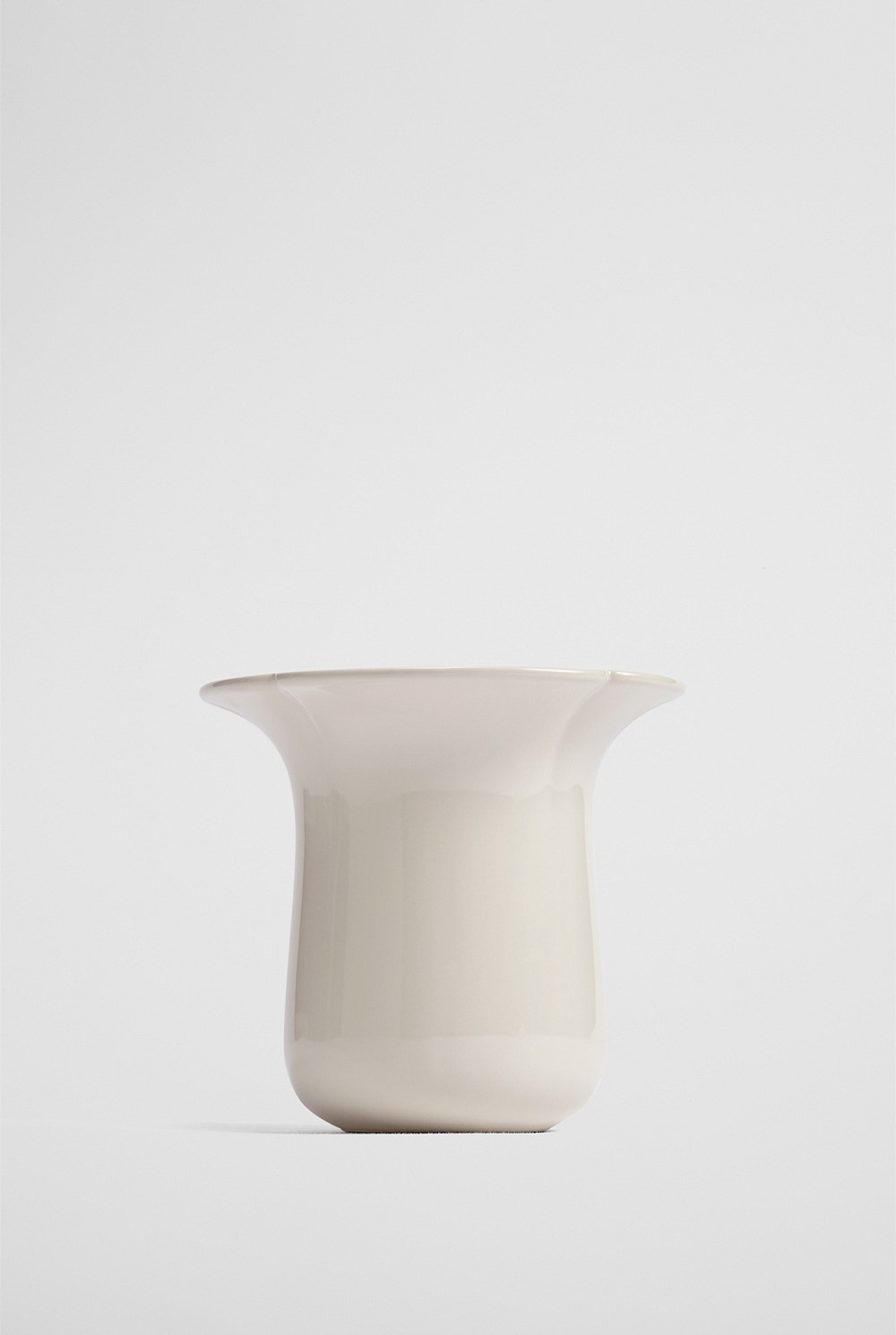 Olinda Short Bud Vase