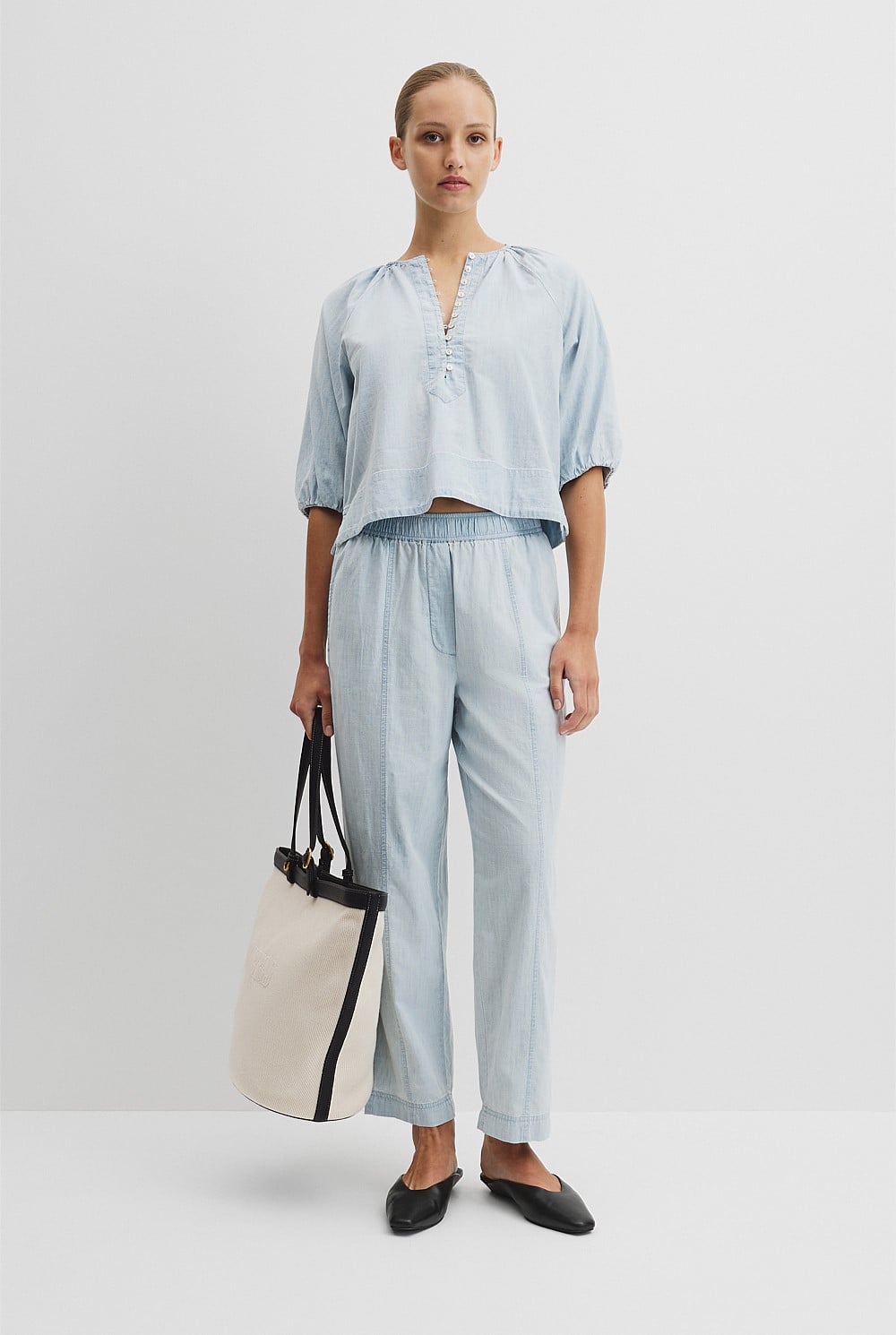 Tapered Chambray Pintuck Pant