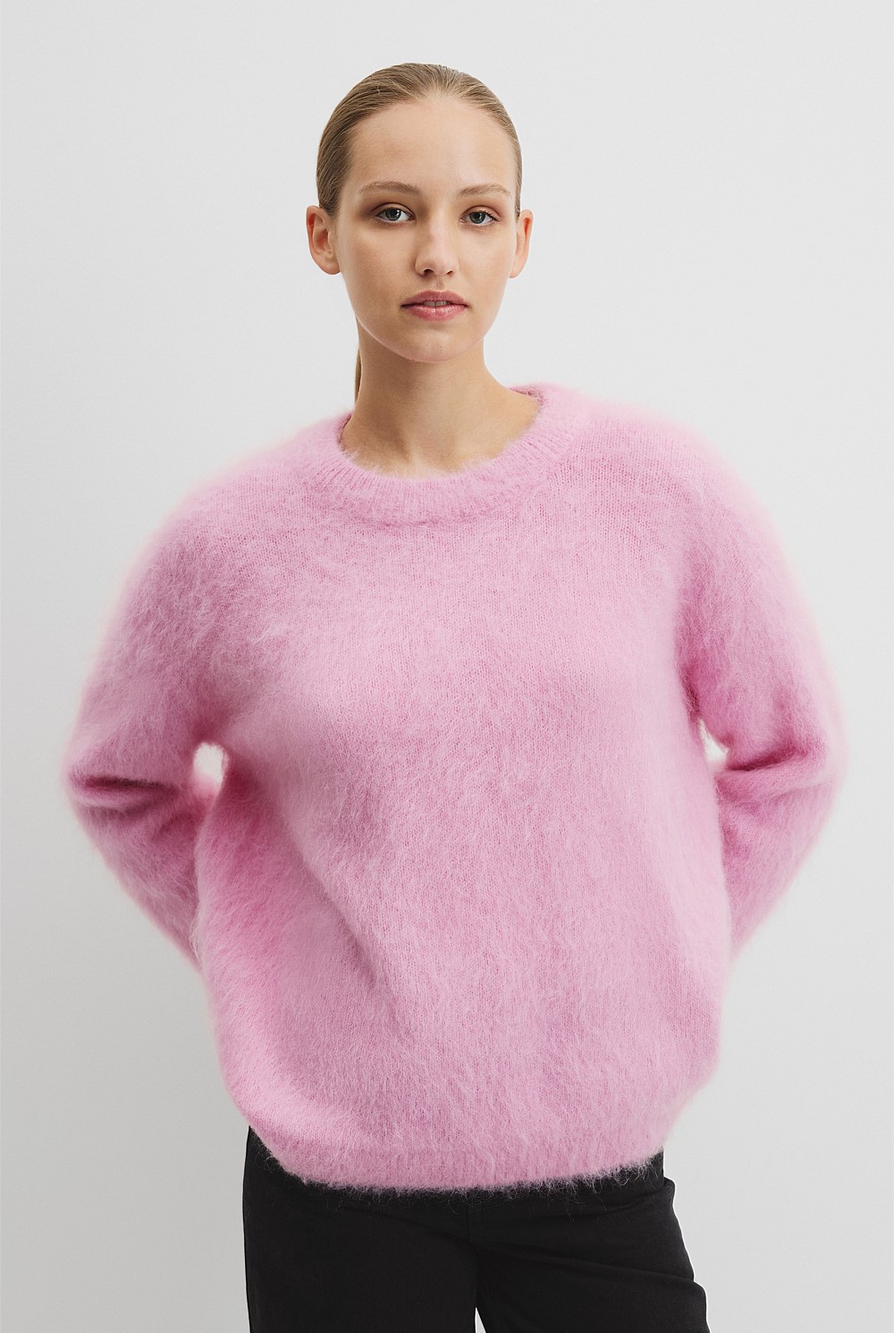 Long Sleeve Fluffy Crew Knit