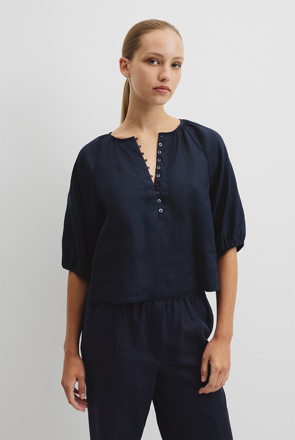 Linen Gathered Linen Top