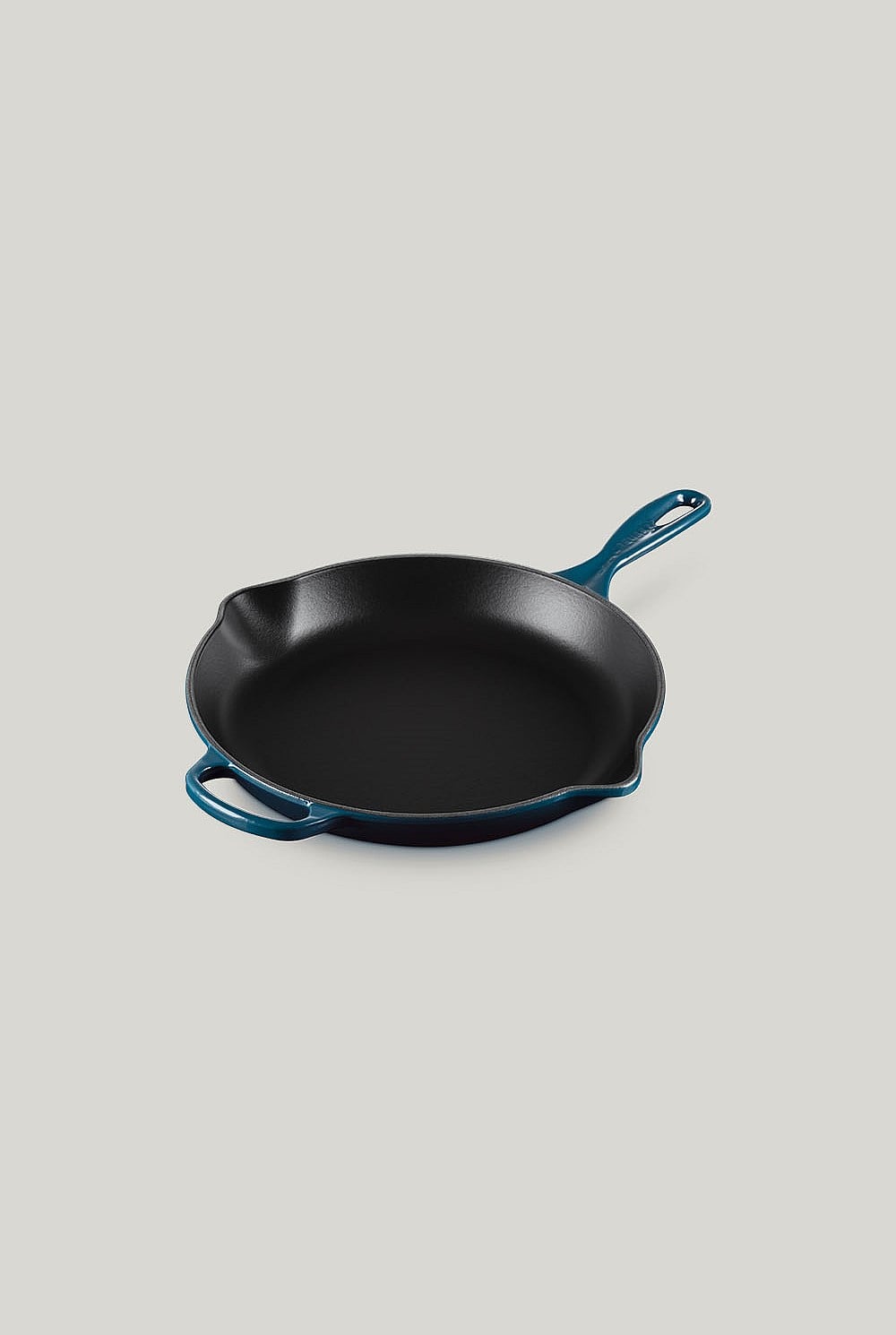 Signature Cast Iron Round Skillet 30cm