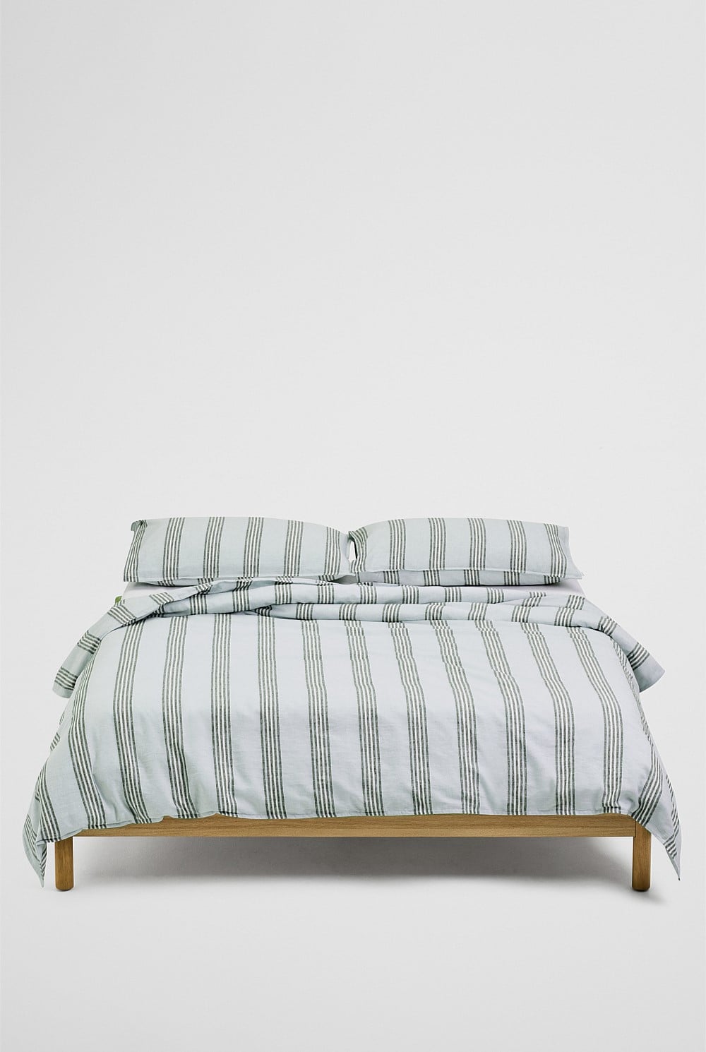 Riley Super King Quilt