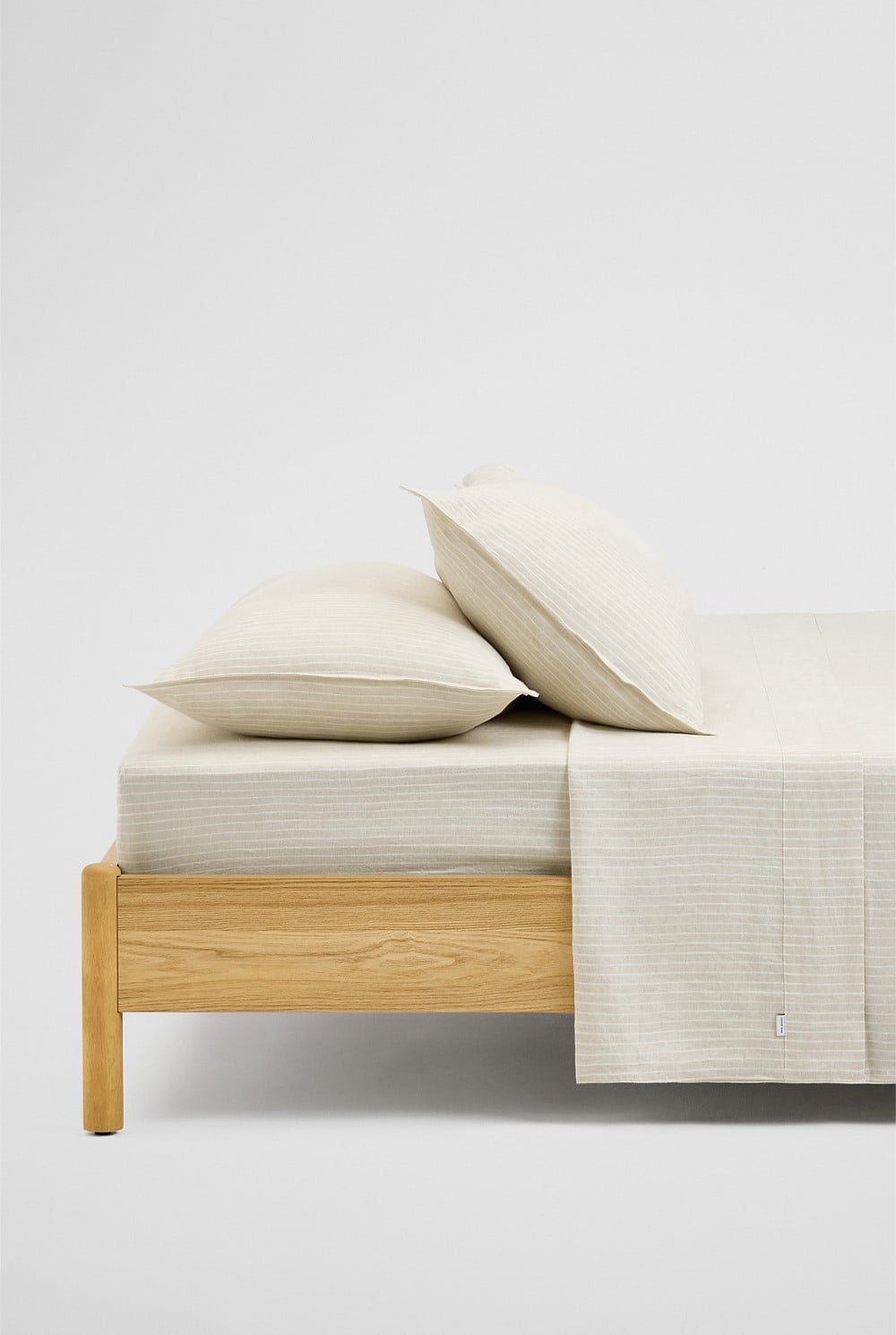 Skye Linen Queen Flat Sheet