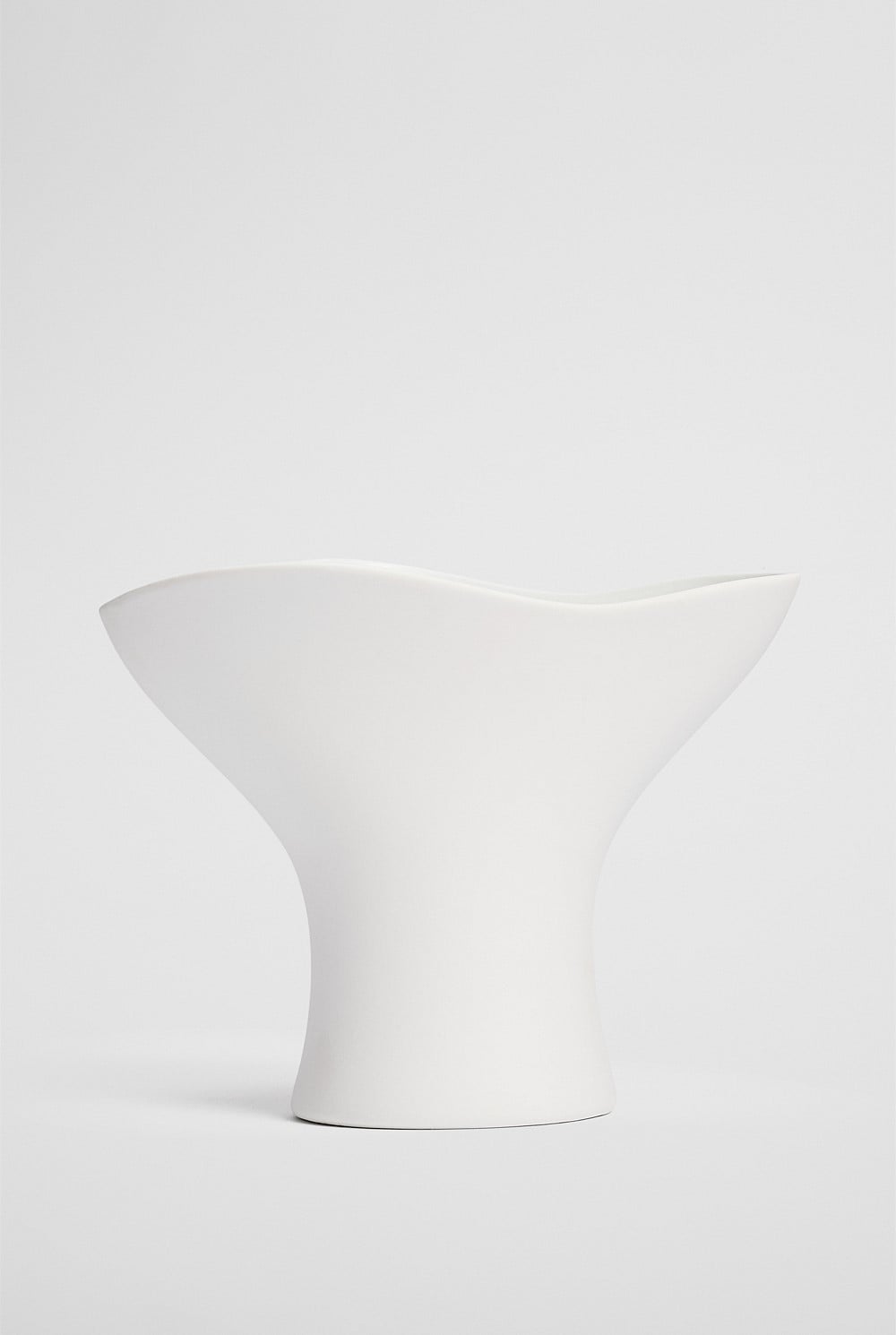 Pela Small Plant Vase