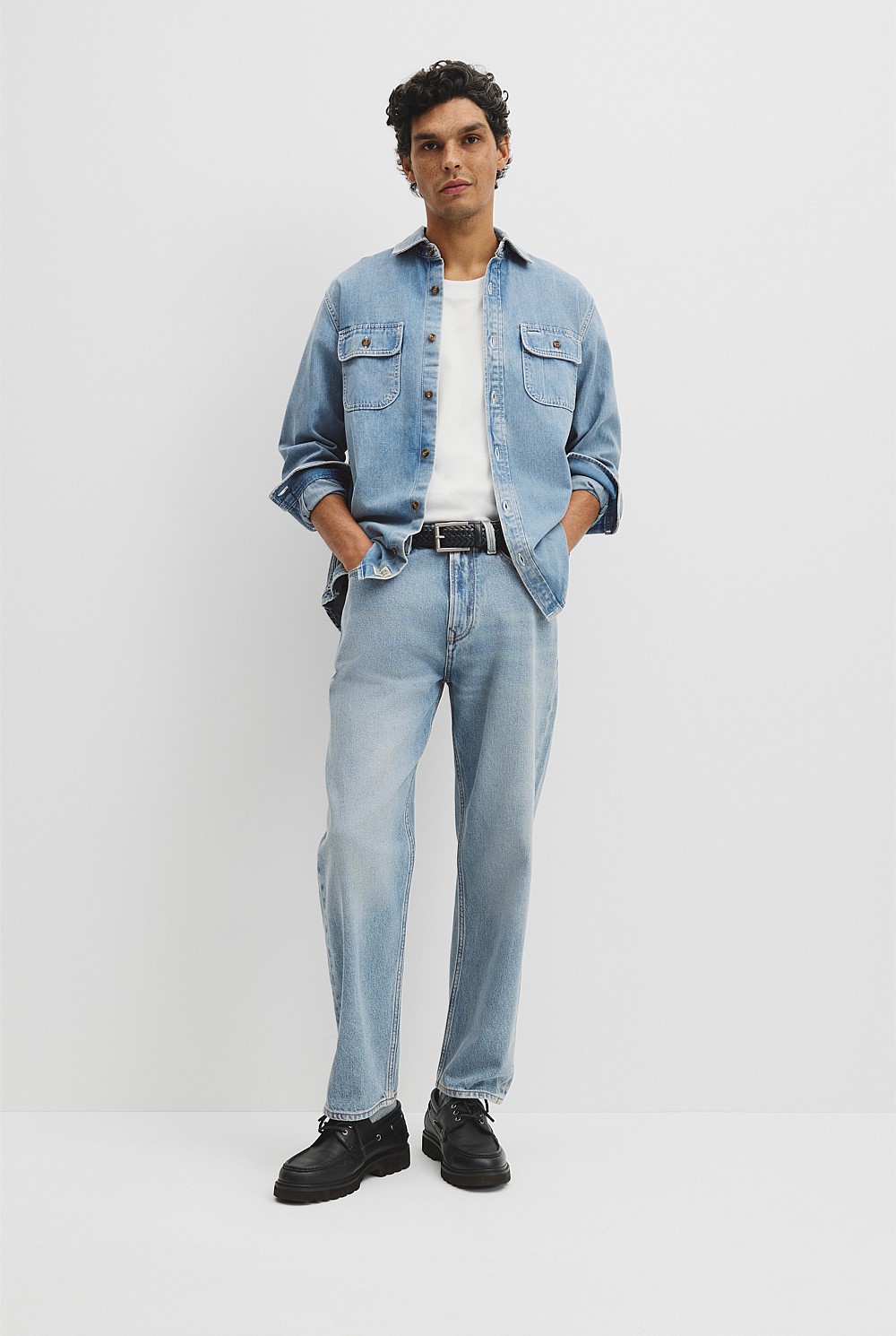 Loose Straight Leg Jean