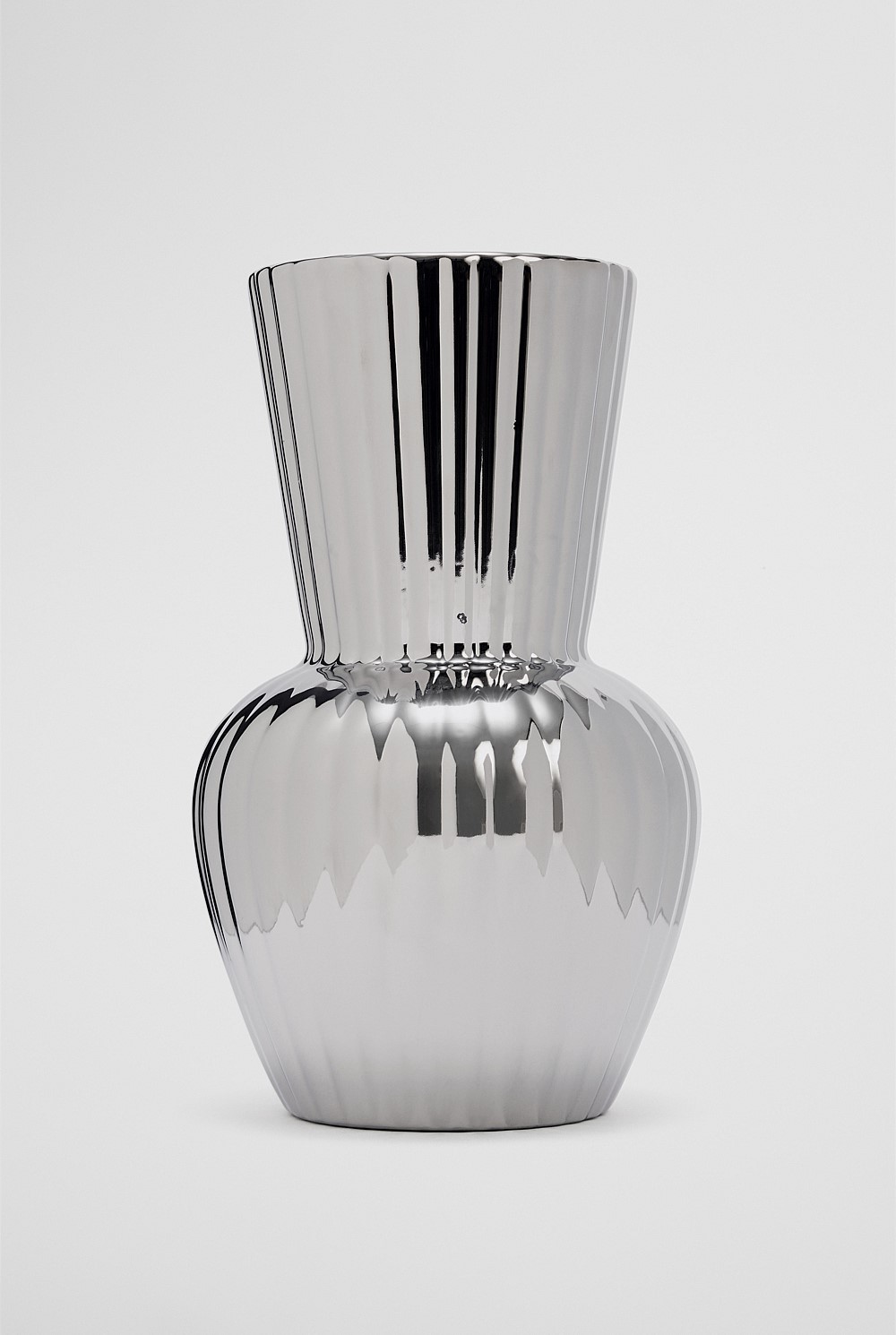 Vicki Medium Metallic Vase