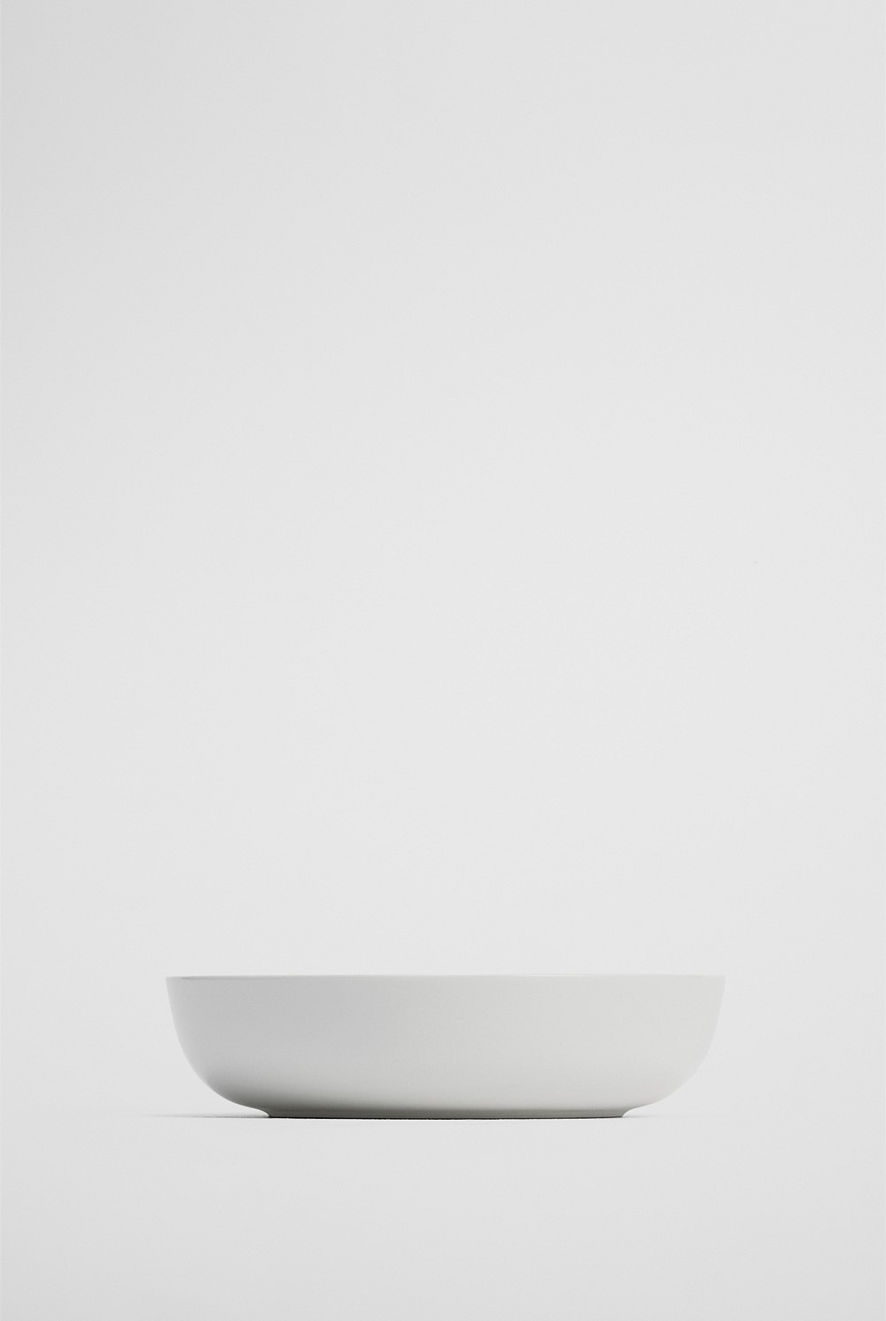Carla Shallow Plate
