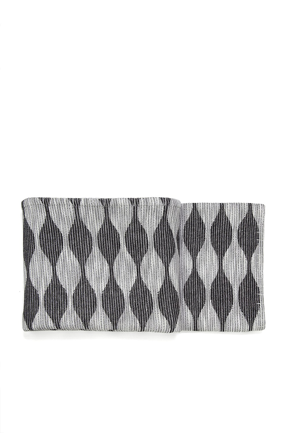 Oki Blanket