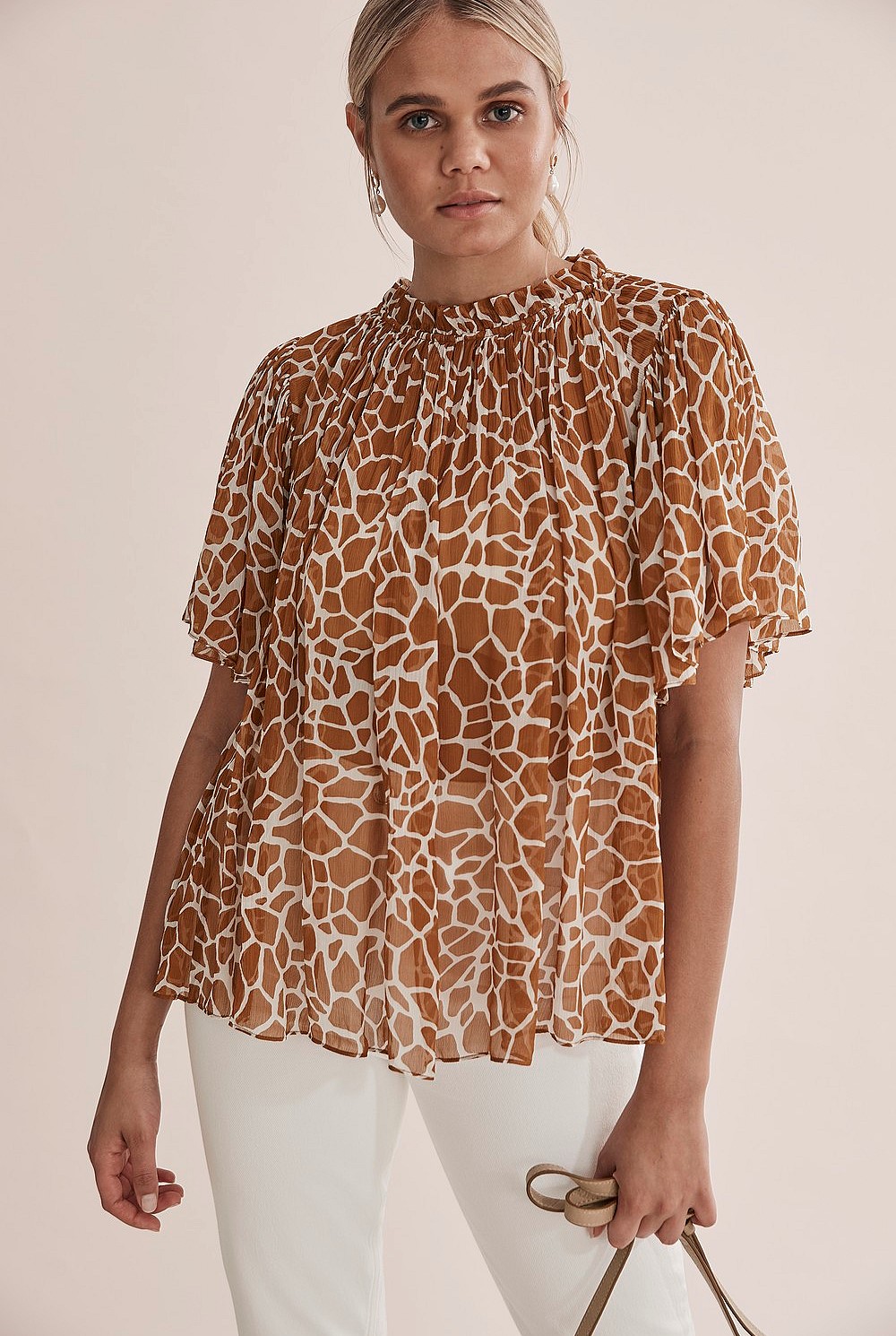 Ruffle Sleeve Print Blouse