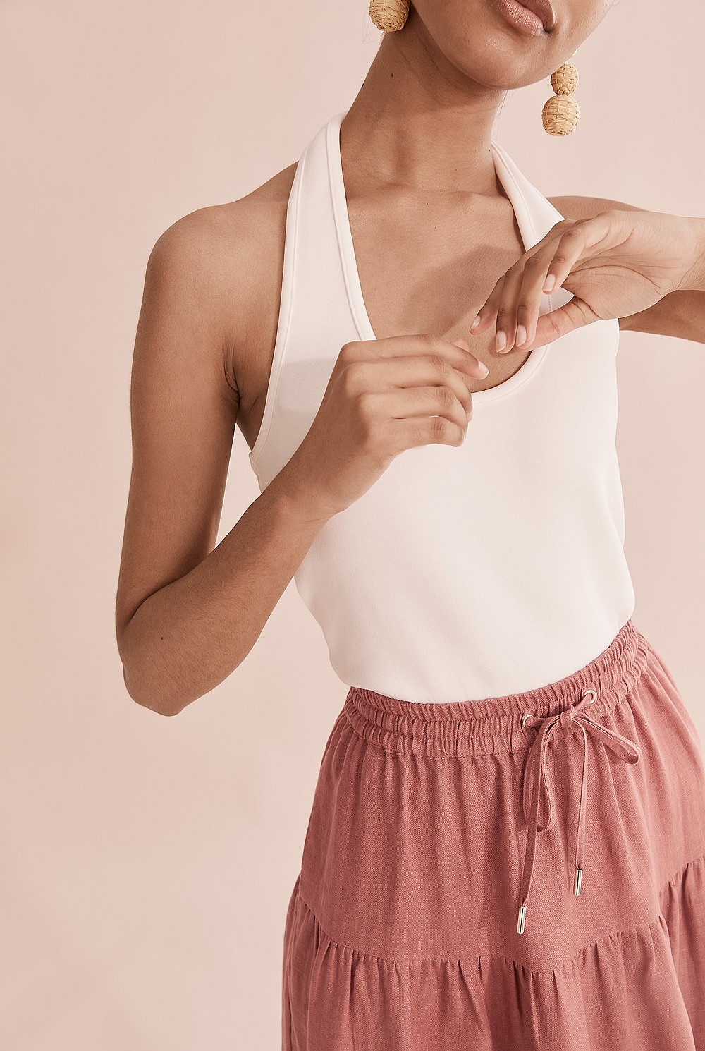 Halter Tank