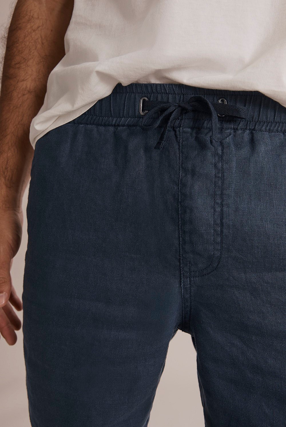 Linen Drawcord Short