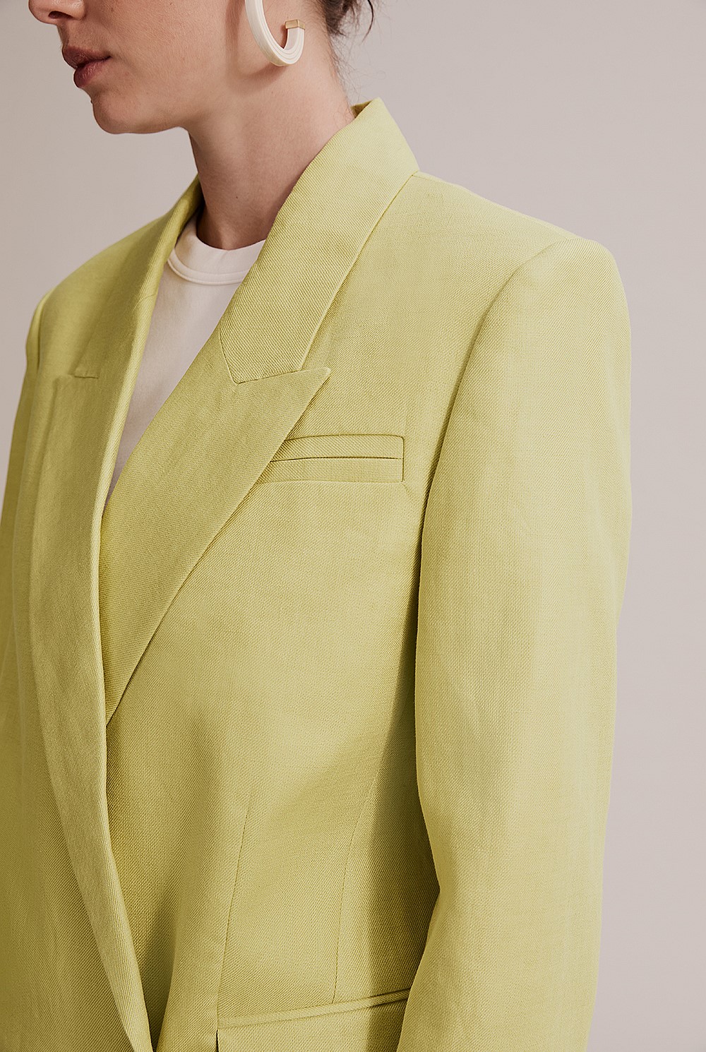 Organically Grown Linen Double Breasted Blazer