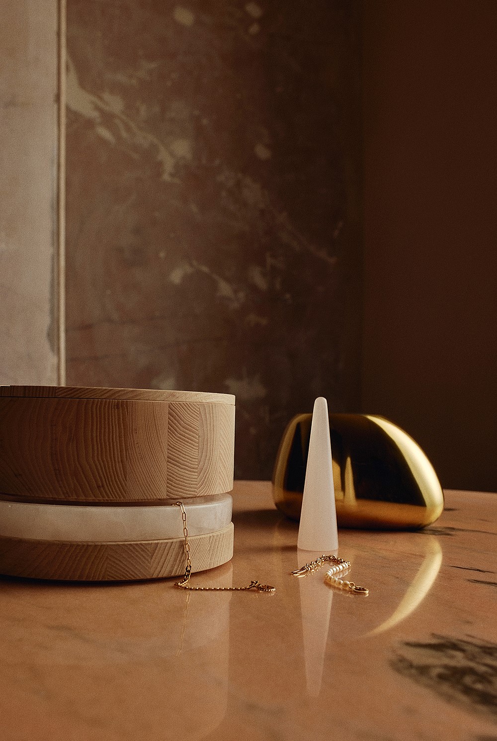 Grace Quartz Tray