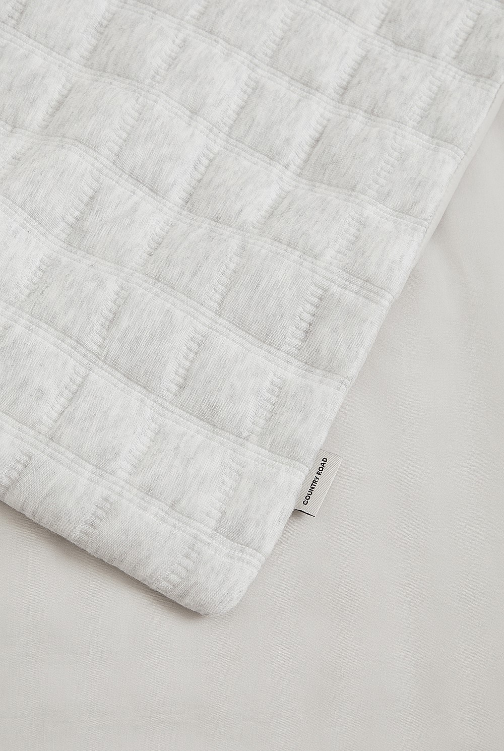 Nora Queen Quilt Cover