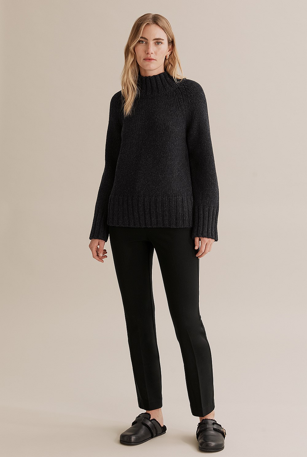 High Neck Pullover