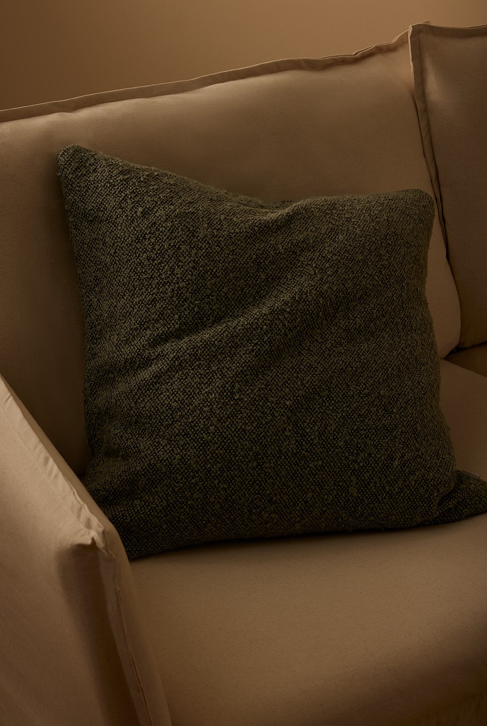 Floe 60x60 Boucle Cushion