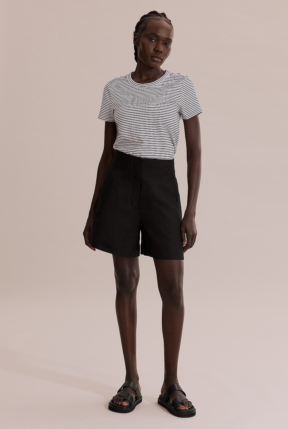 Linen Wide Leg Short