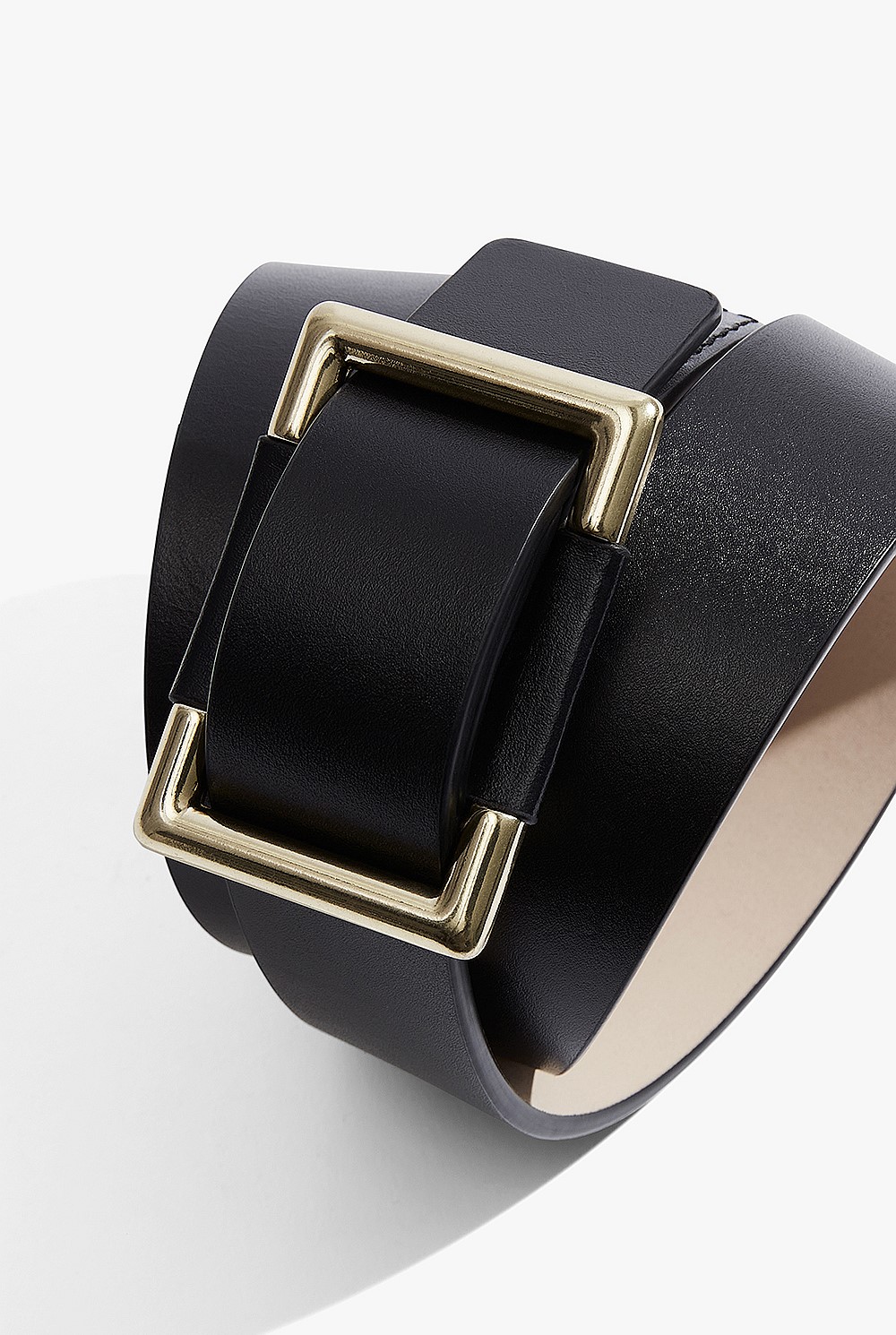 Square Detail Leather Belt