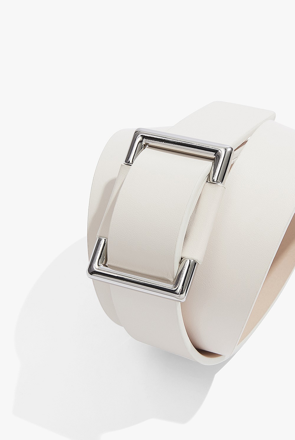Square Detail Leather Belt