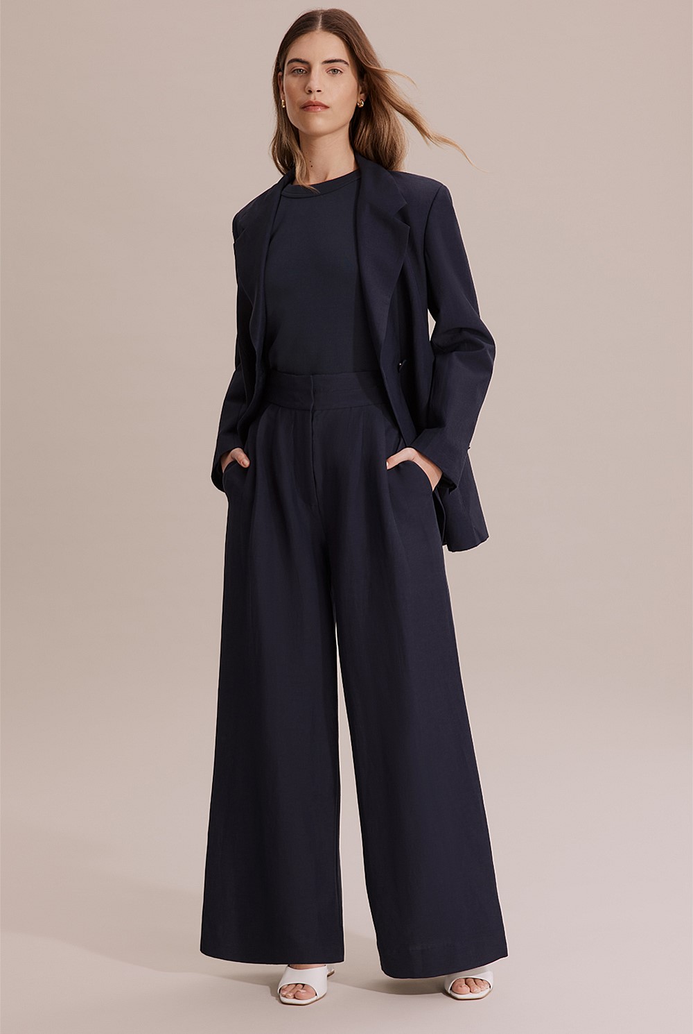 Pleat Front Pant